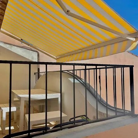 Calypso Apartment